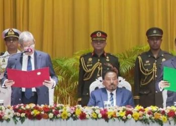 রাষ্ট্রপতি হিসেবে শপথ নিলেন মির্জা ফখরুল