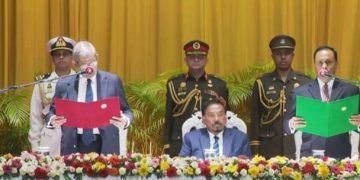 রাষ্ট্রপতি হিসেবে শপথ নিলেন মির্জা ফখরুল