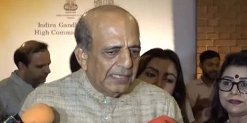 শেখ হাসিনাকে ঢুকতে দেওয়া ছাড়া ভারতের বিকল্প ছিল না